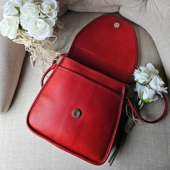 Vintage Coach Lindsay Crossbody Shoulder Bag 9888 (Red!) - Picture 7 of 15
